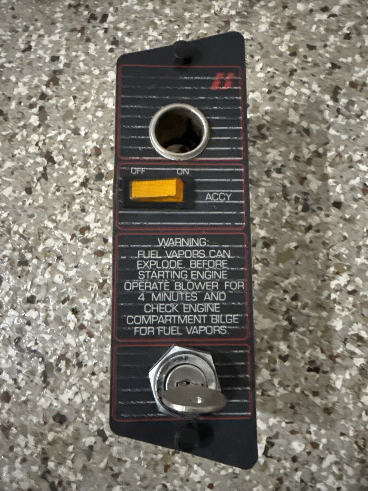 1988 Bayliner Capri Boat Key and ignition switch control panel Dash bo ...