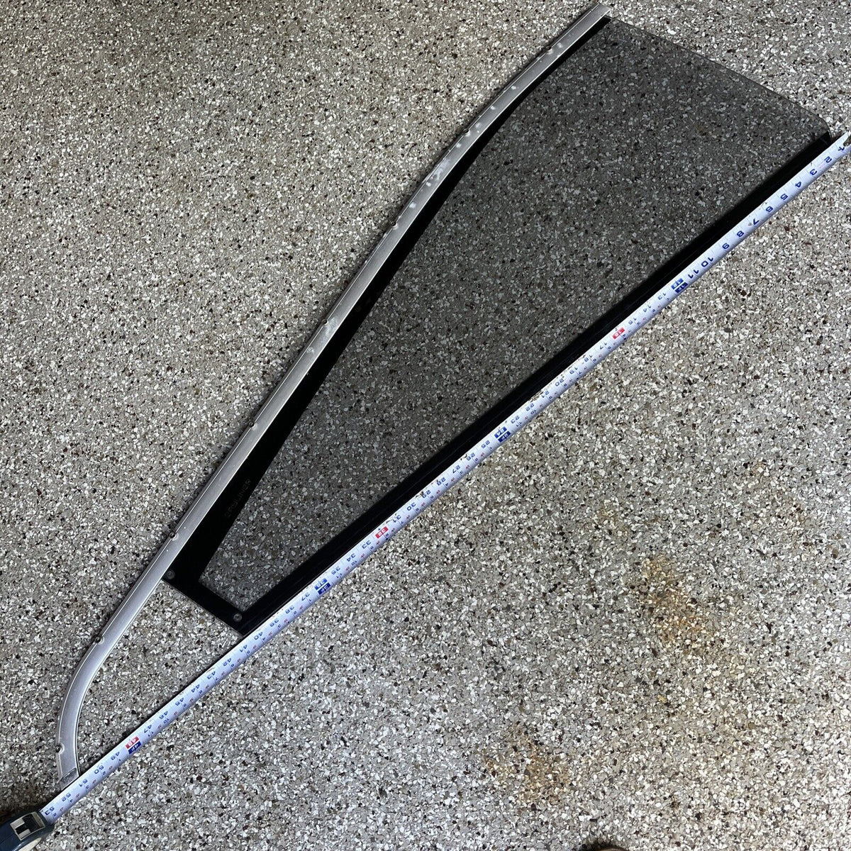 Bayliner Capri 1989 Driver Right Starboard Side Rear Windshield Window ...
