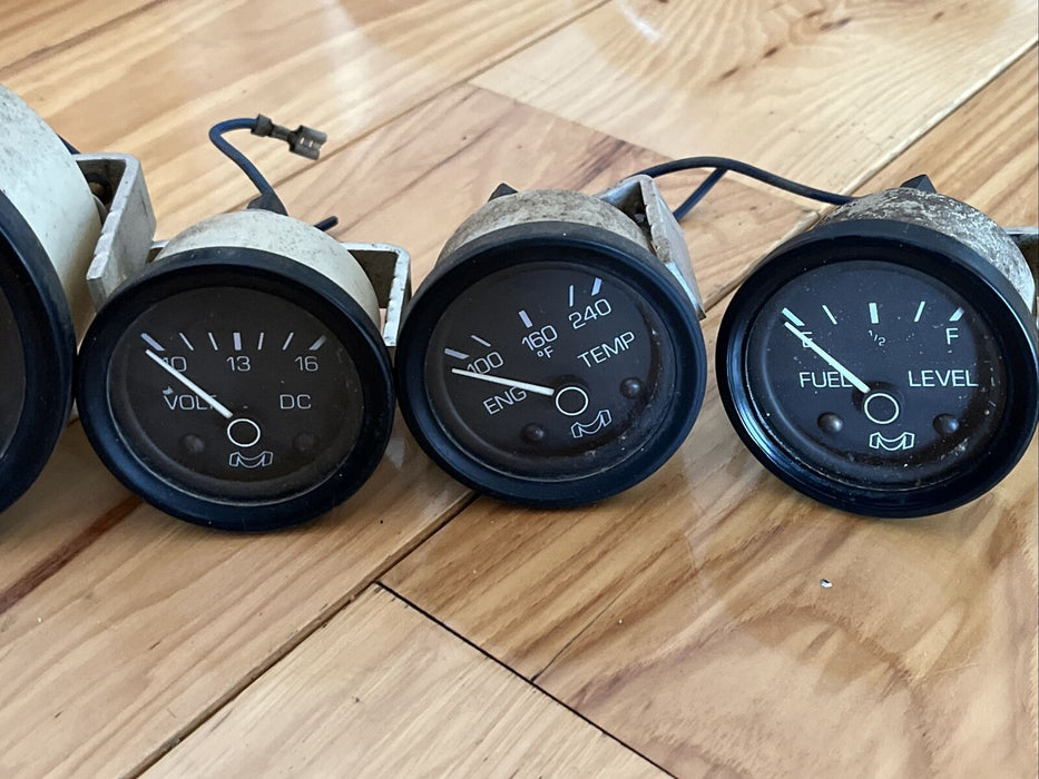 Medallion Boat Gauges Fuel Temp Volts Oil Speedometer Tachometer