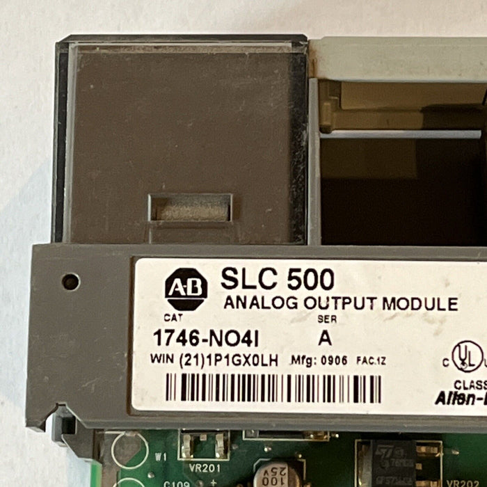 Allen-Bradley SLC 500 1746-NO4I/ SER. A PLC Analog Output Module