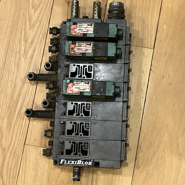 Numatics FlexiBlok Manifold Block w/Solenoid Valves 081SA400K