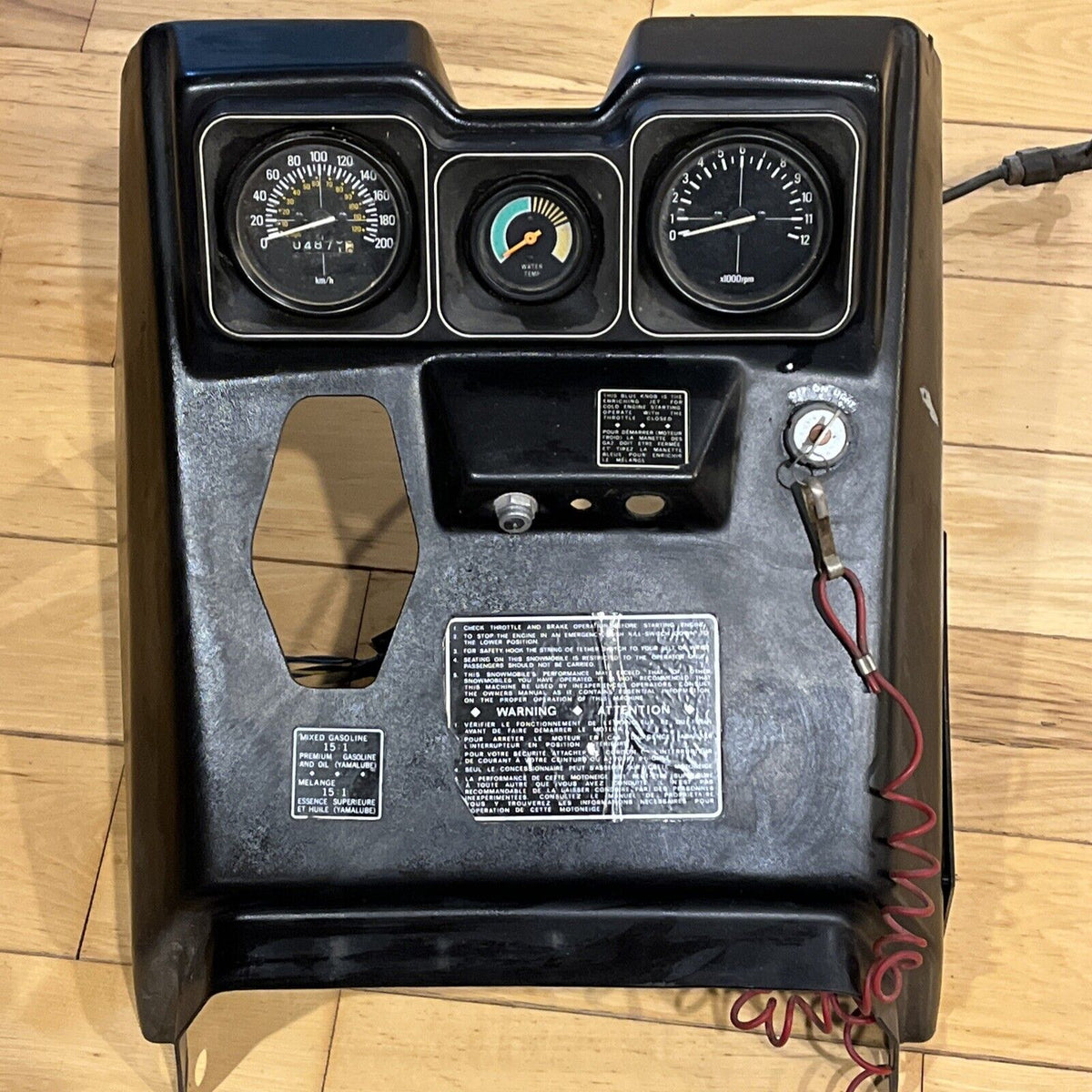 YAMAHA VINTAGE SNOWMOBILE SRX 440 INSTRUMENT PANEL 8G9-77711-00 1978 1 ...
