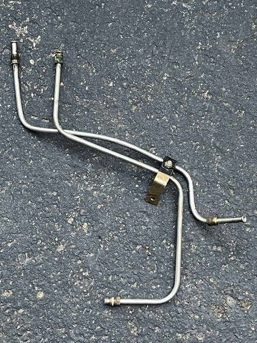 OMC 2.3 Ford 0985092/0985093 Engine Fuel Lines With Bracket