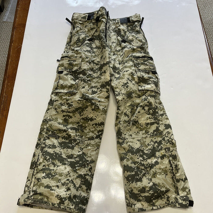 Turbine Boardwear Snow Board Pants Boys Size Medium Digital Camo