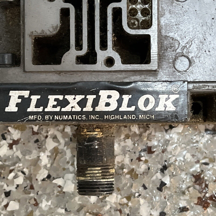 Numatics FlexiBlok Manifold Block w/Solenoid Valves 081SA400K